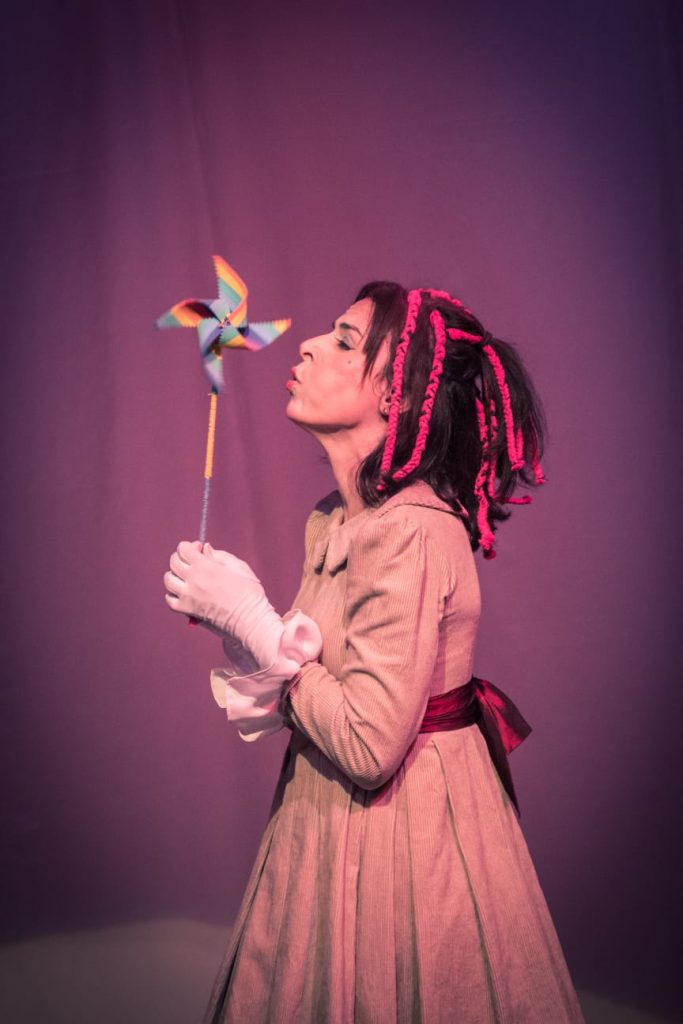 "Uma Boneca Cheia de Historias" (foto:  Vinícius Barros)